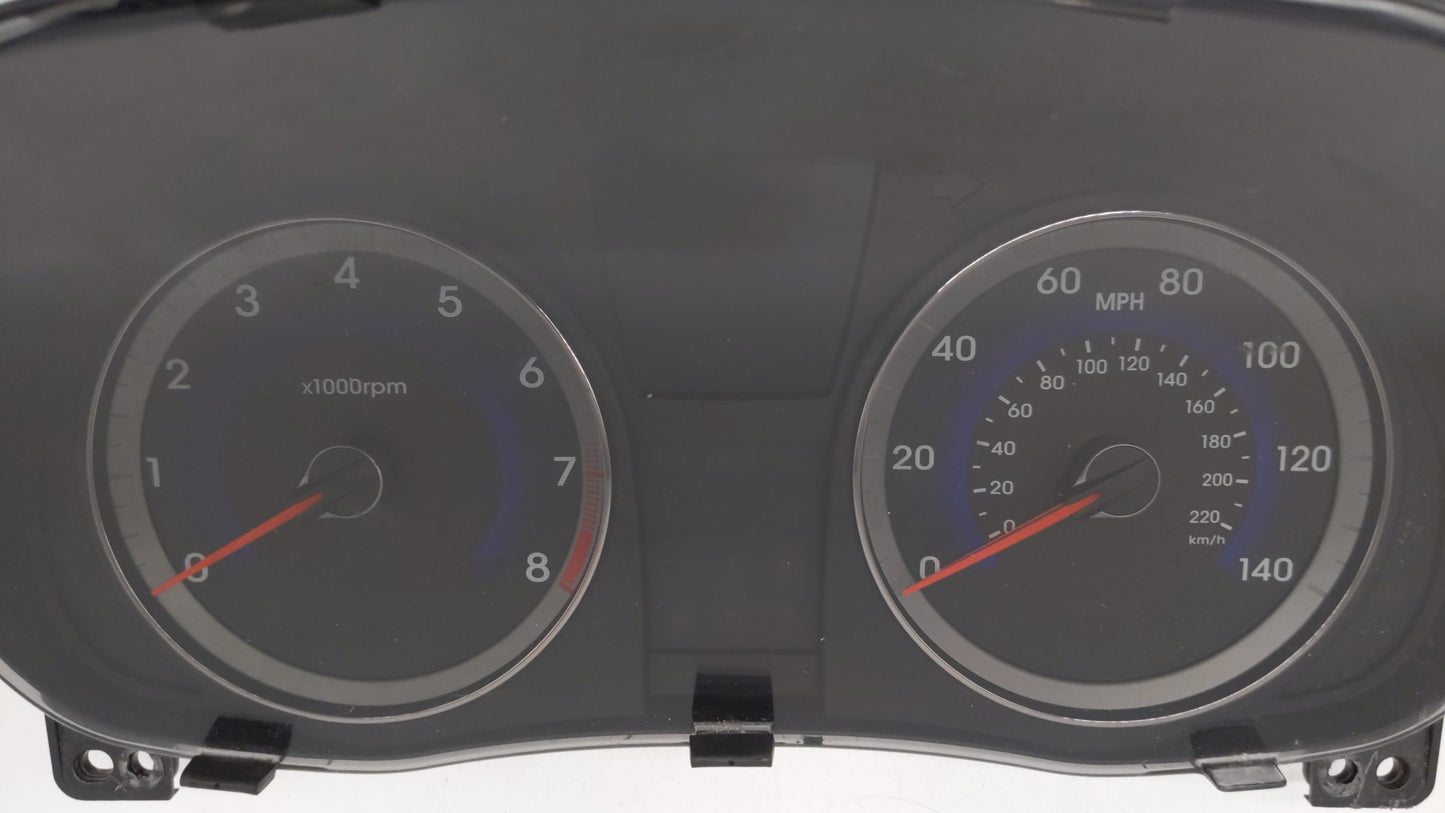 2015-2017 Hyundai Accent Instrument Cluster Speedometer Gauges P/N:94021-1R500 Fits Fits 2015 2016 2017 OEM Used Auto Parts 