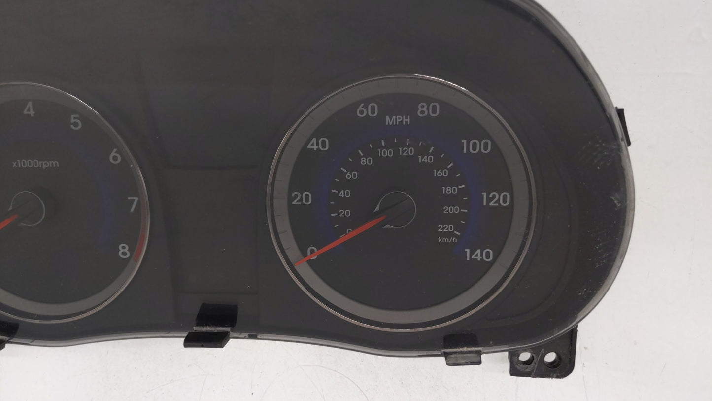 2015-2017 Hyundai Accent Instrument Cluster Speedometer Gauges P/N:94021-1R500 Fits Fits 2015 2016 2017 OEM Used Auto Parts 