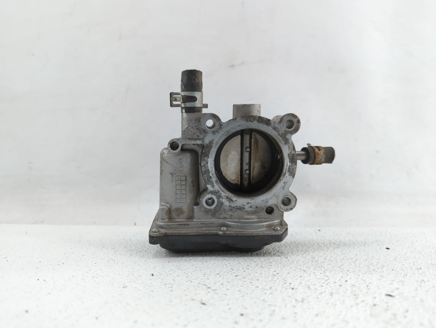 2012-2019 Hyundai Accent Throttle Body P/N:35100-2B310 5302-1S02, 35100-2B300 Fits Fits 2012 2013 2014 2015 2016 2017 2018 2