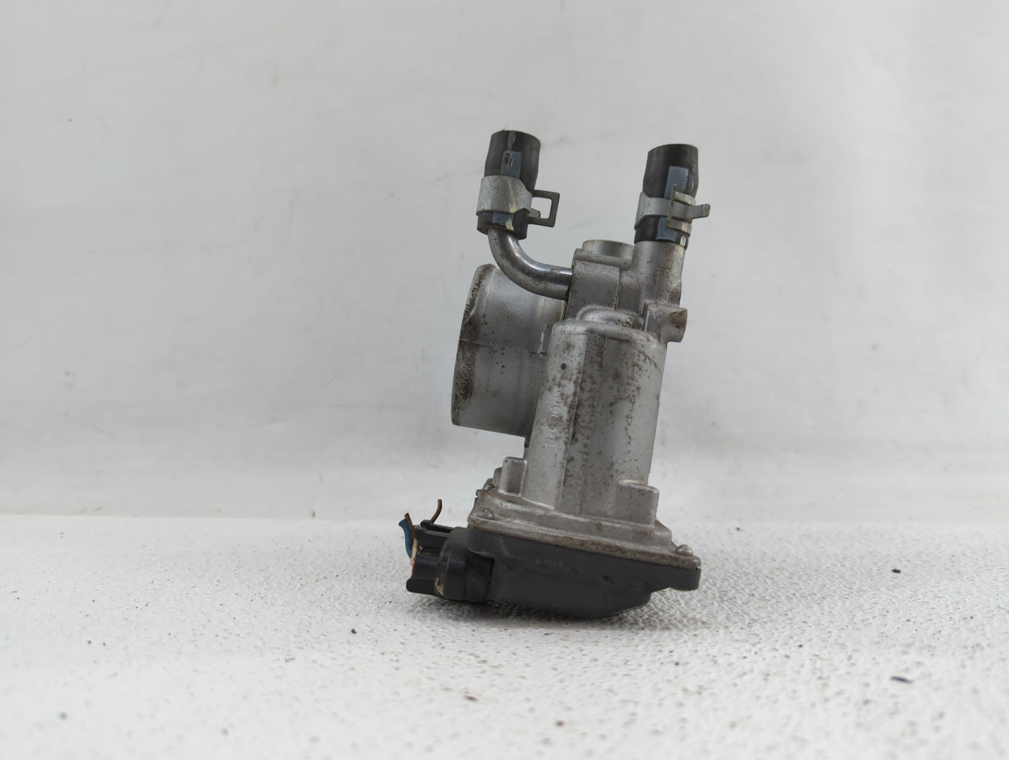 2012-2019 Hyundai Accent Throttle Body P/N:35100-2B310 5302-1S02, 35100-2B300 Fits Fits 2012 2013 2014 2015 2016 2017 2018 2