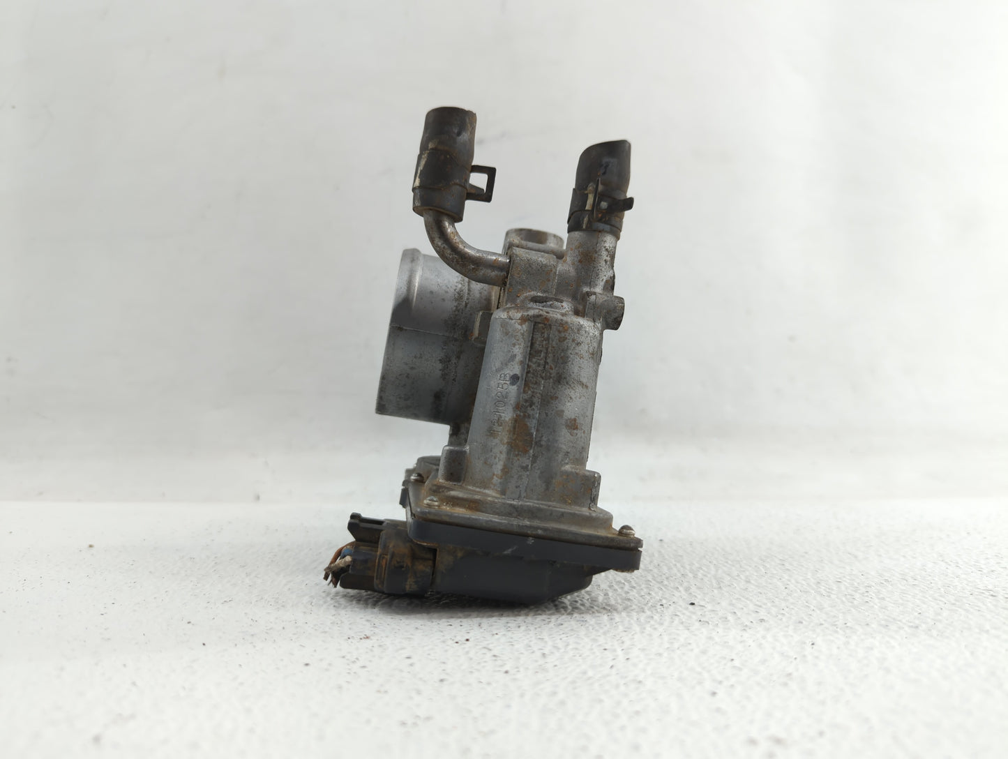 2012-2019 Hyundai Accent Throttle Body P/N:35100-2B310 5302-1S02, 35100-2B300 Fits Fits 2012 2013 2014 2015 2016 2017 2018 2