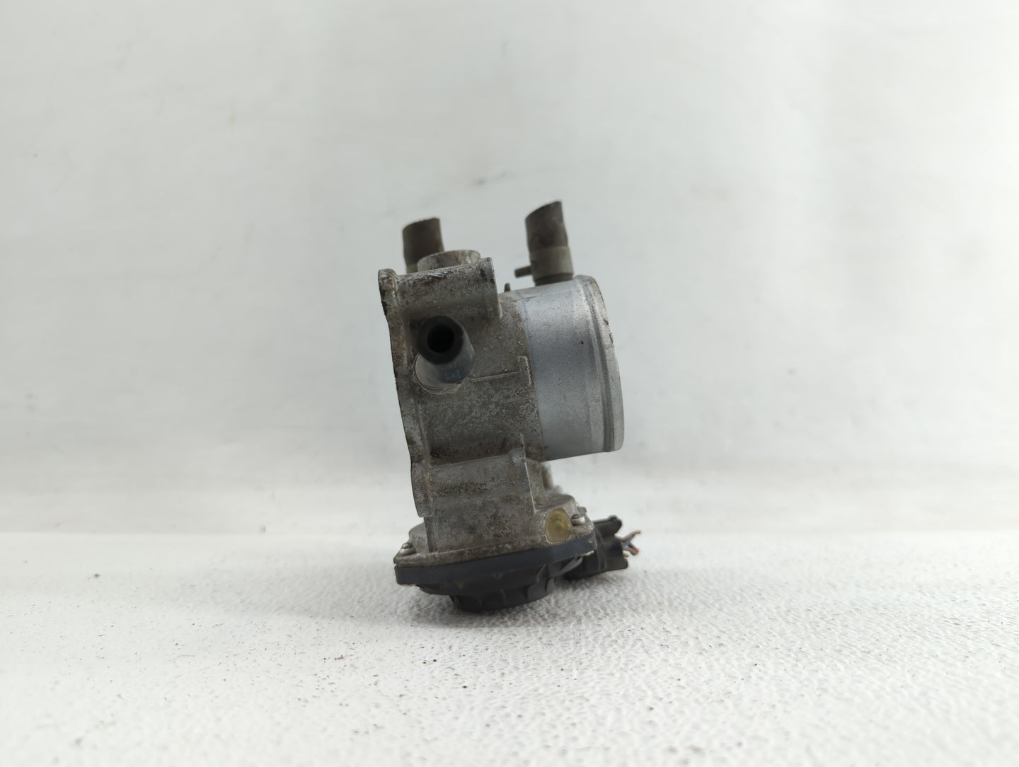2012-2019 Hyundai Accent Throttle Body P/N:35100-2B310 5302-1S02, 35100-2B300 Fits Fits 2012 2013 2014 2015 2016 2017 2018 2