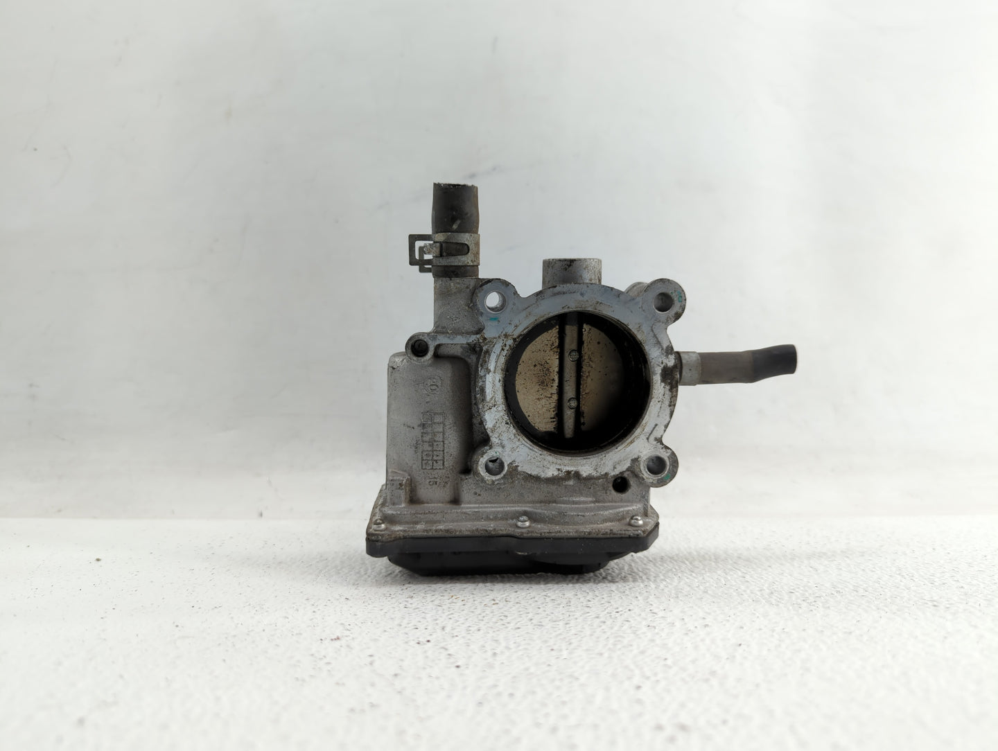 2012-2019 Hyundai Accent Throttle Body P/N:35100-2B310 5302-1S02, 35100-2B300 Fits Fits 2012 2013 2014 2015 2016 2017 2018 2