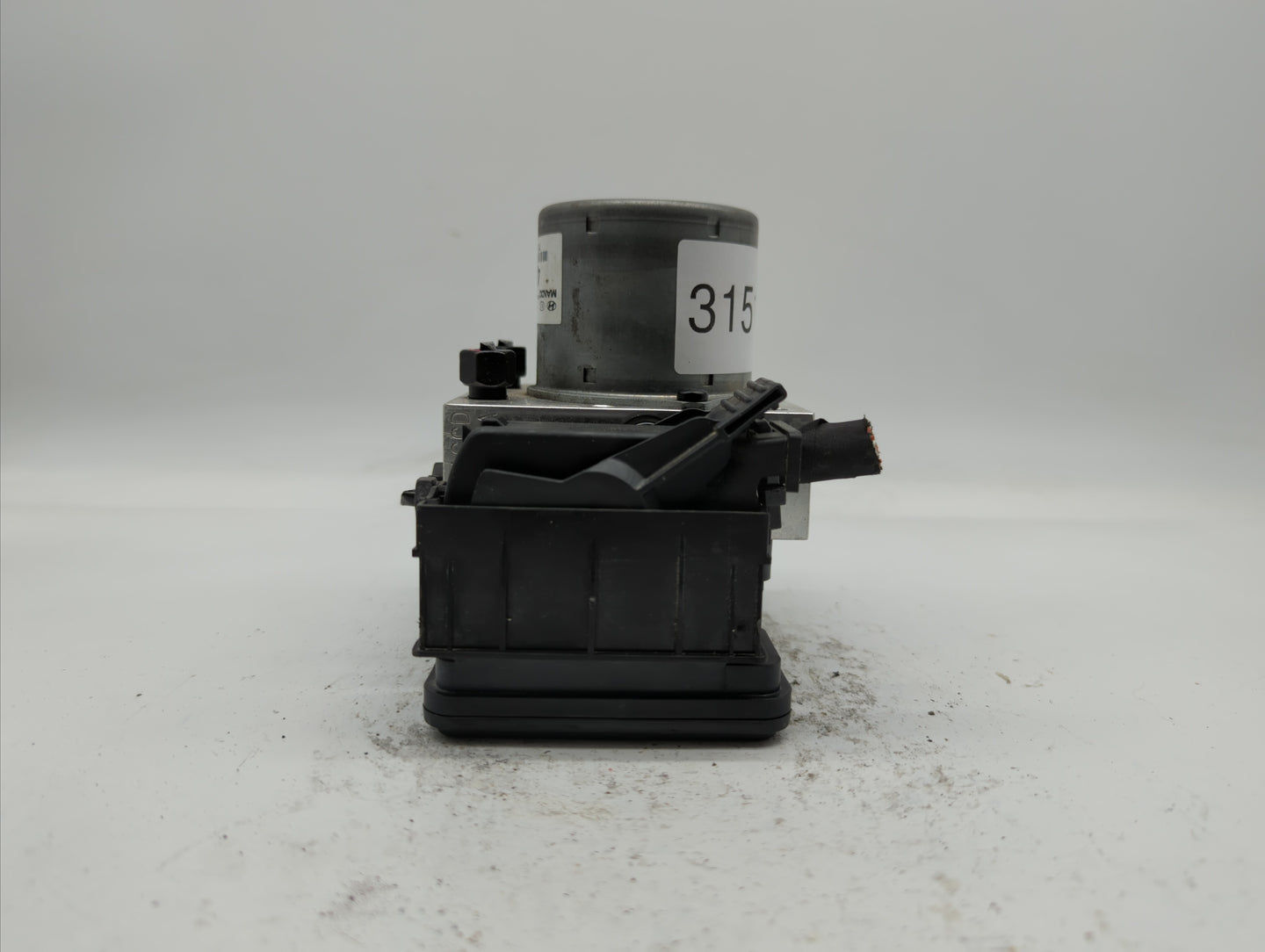 2015-2017 Hyundai Accent ABS Pump Control Module Replacement P/N:58920-1R460 Fits Fits 2015 2016 2017 OEM Used Auto Parts - 