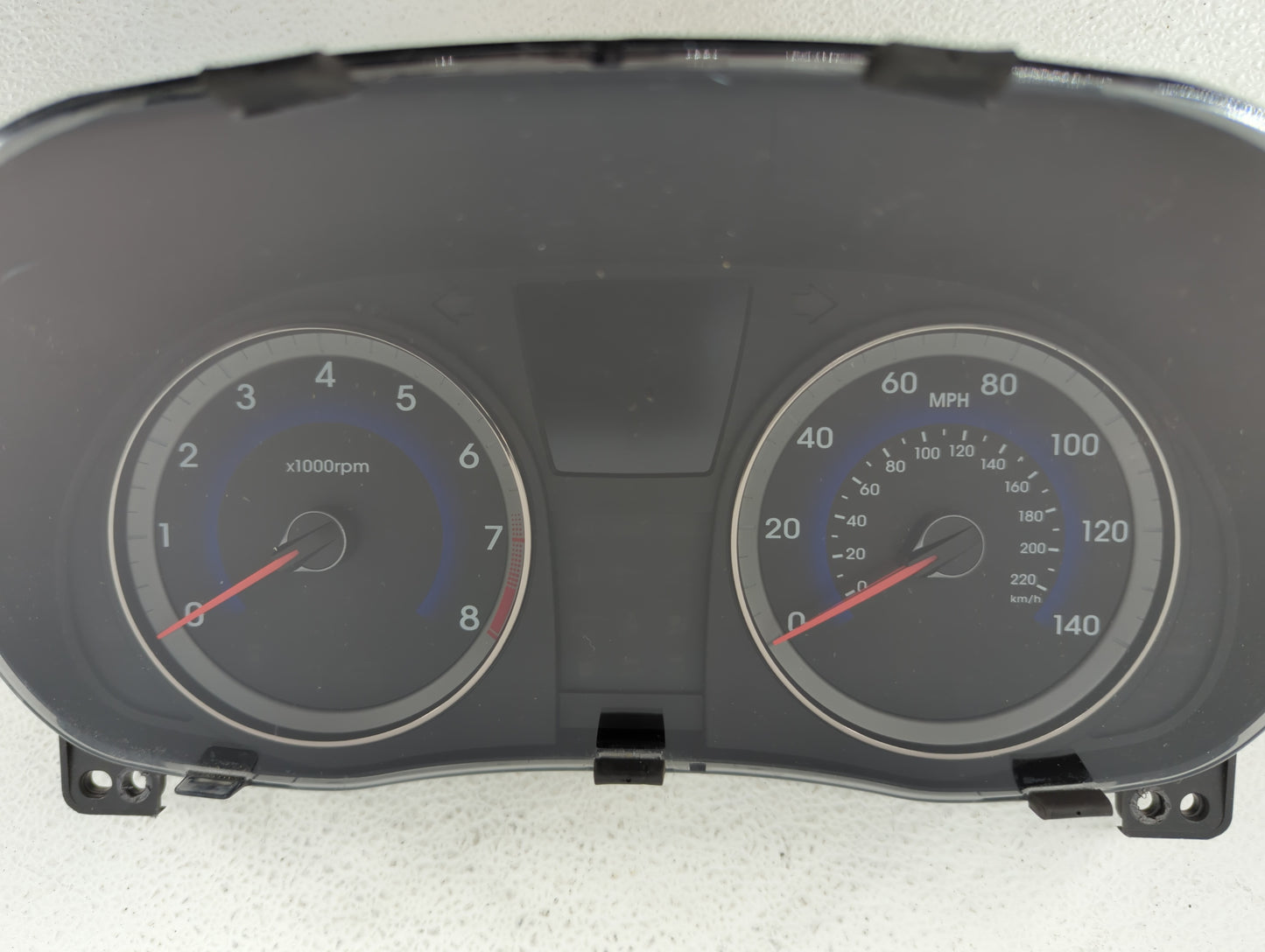 2015-2017 Hyundai Accent Instrument Cluster Speedometer Gauges P/N:94021-1R510 Fits Fits 2015 2016 2017 OEM Used Auto Parts 
