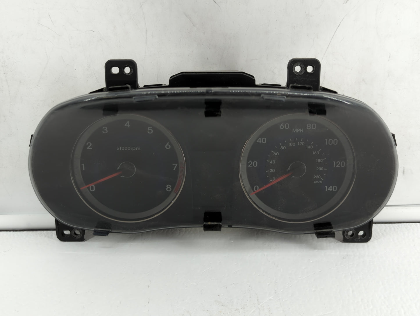 2015-2017 Hyundai Accent Instrument Cluster Speedometer Gauges P/N:94021-1R500 Fits Fits 2015 2016 2017 OEM Used Auto Parts 
