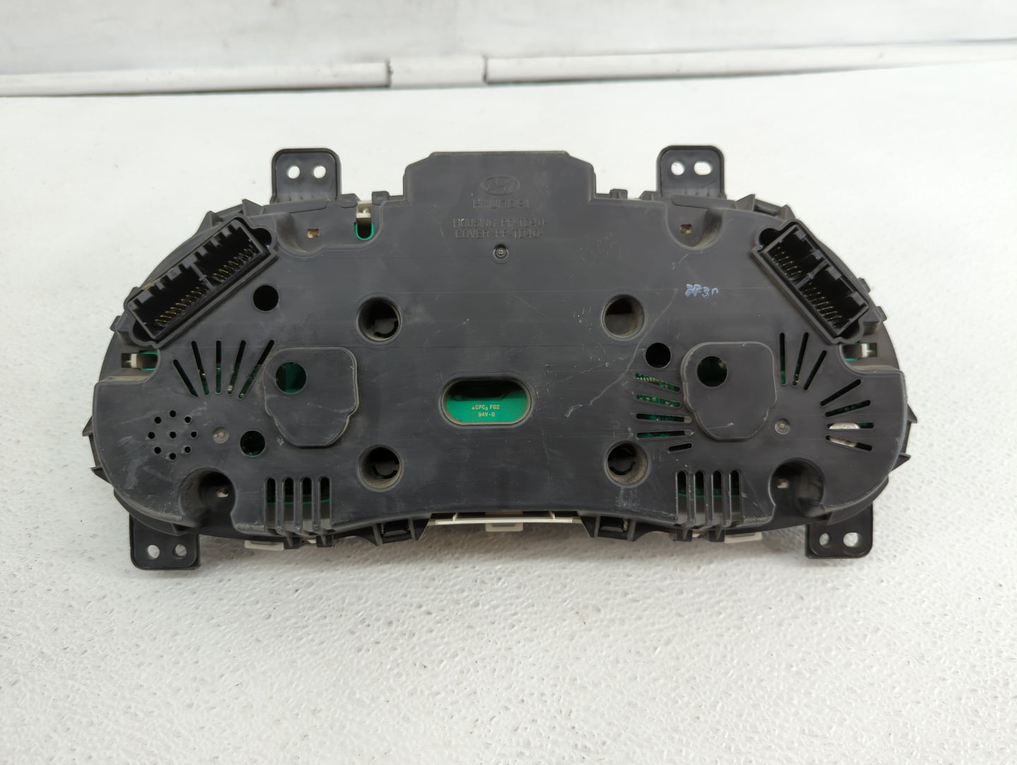 2015-2017 Hyundai Accent Instrument Cluster Speedometer Gauges P/N:94021-1R500 94021-1R510 Fits Fits 2015 2016 2017 OEM Used