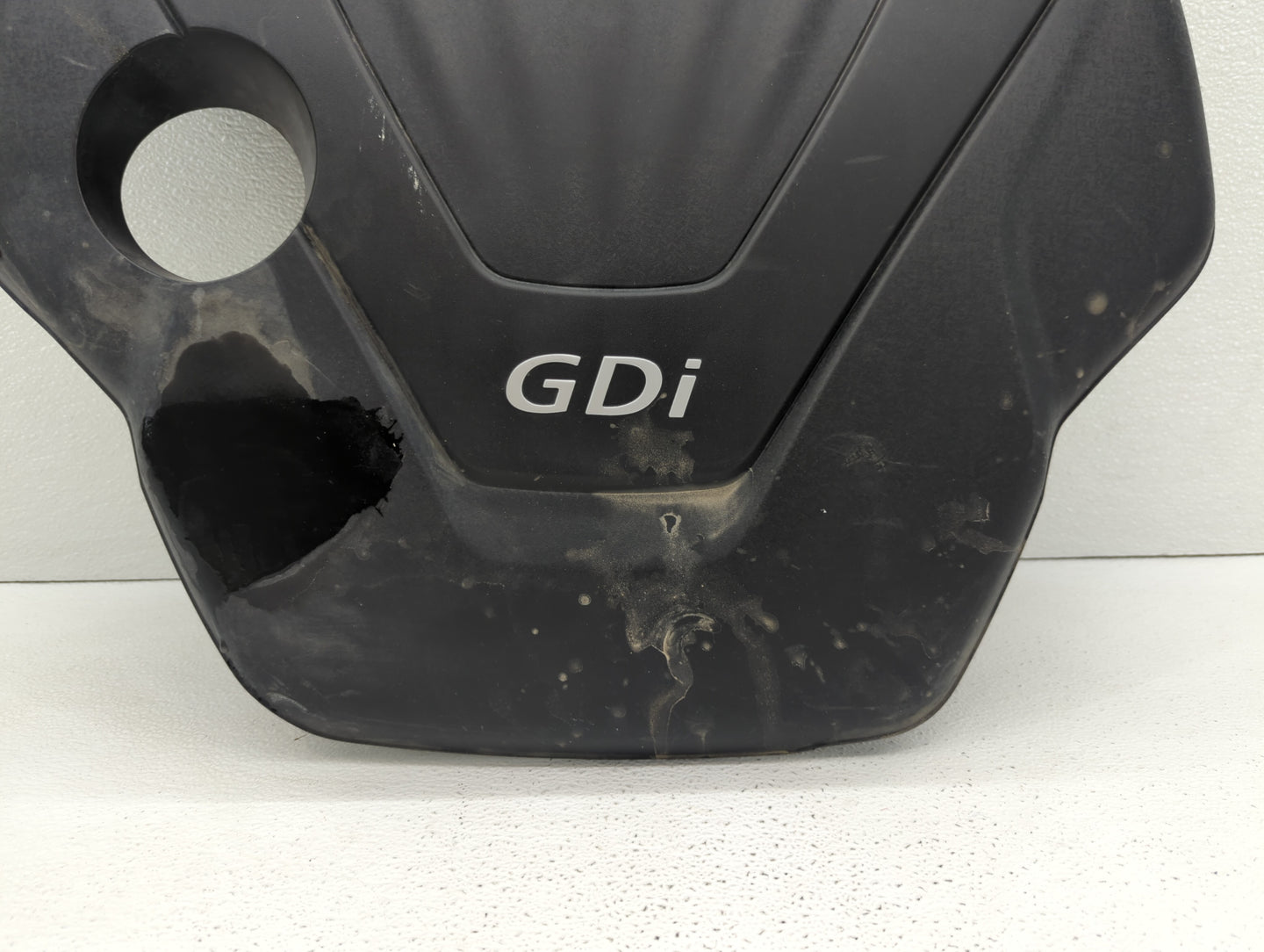 2017 Hyundai Accent Engine Cover Black - Oemusedautoparts1.com
