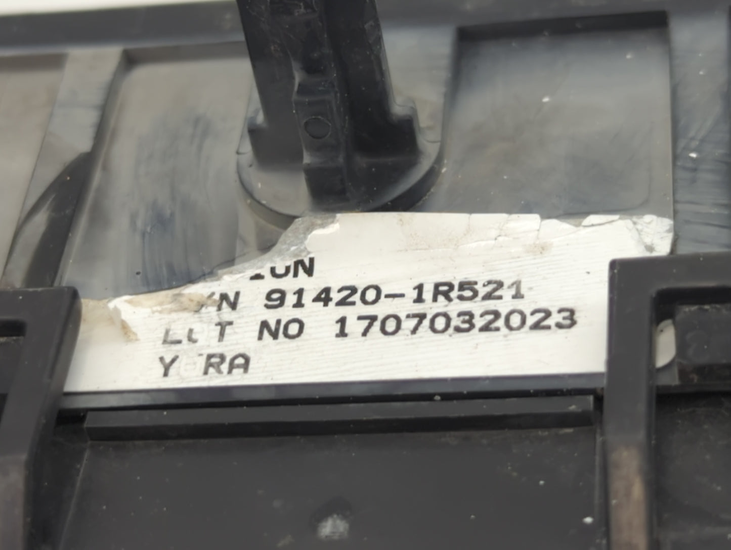 2015-2017 Hyundai Accent Fusebox Fuse Box Panel Relay Module P/N:91420-1R521 91420-1R520, 91951-1R540 Fits Fits 2015 2016 20