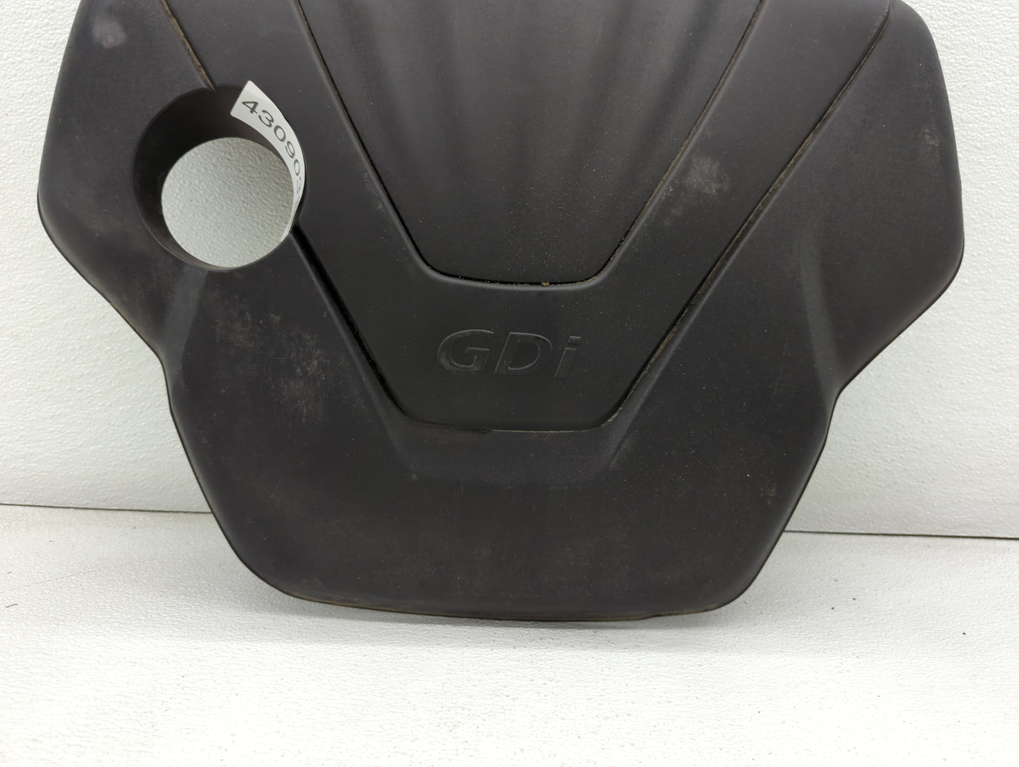 2017 Hyundai Accent Engine Cover - Oemusedautoparts1.com