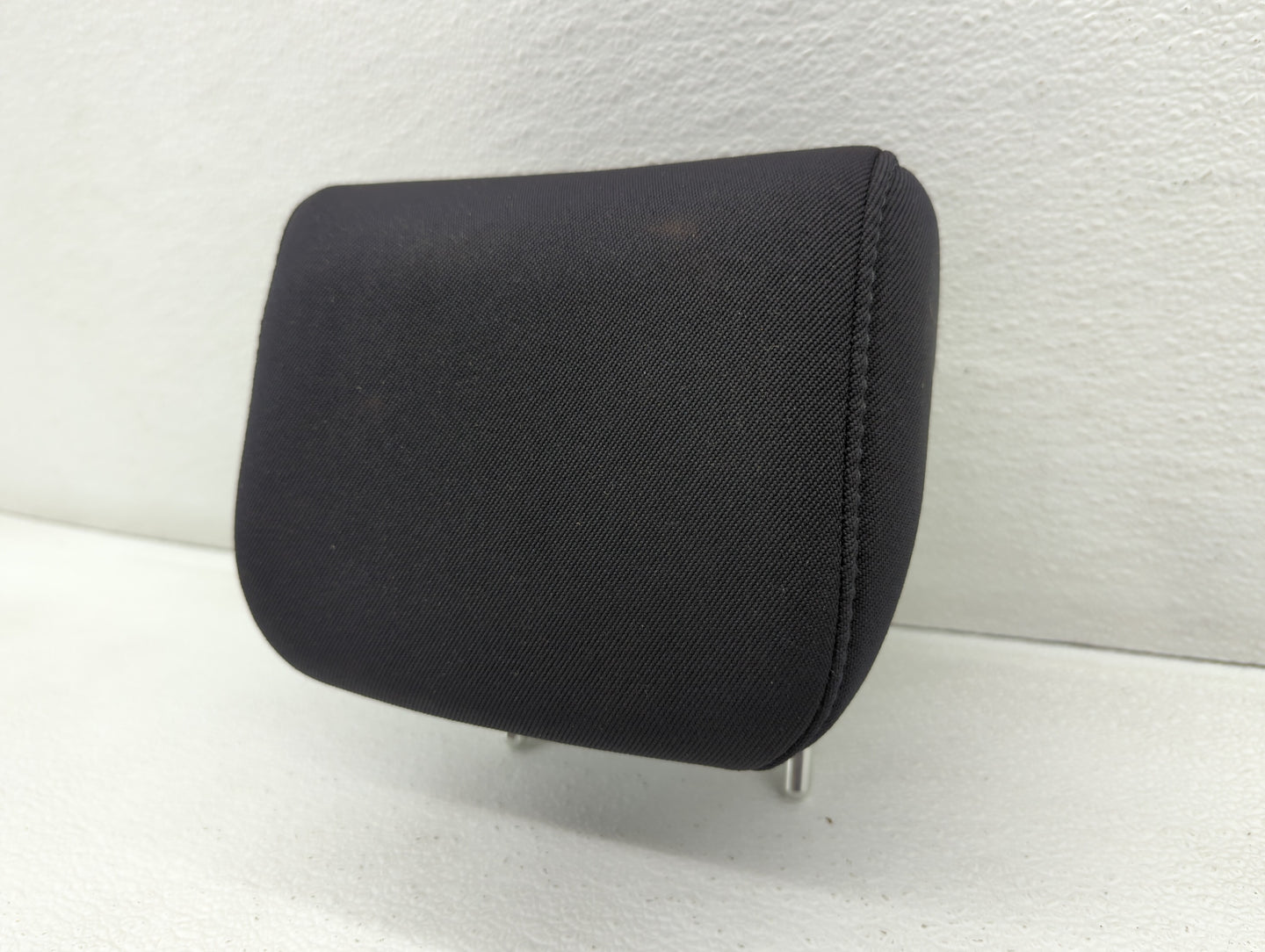 2015-2017 Hyundai Accent Headrest Head Rest Front Driver Passenger Seat Fits Fits 2015 2016 2017 OEM Used Auto Parts - Oemus