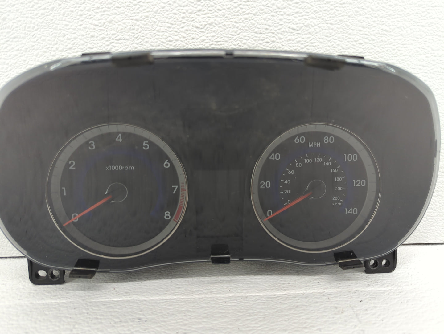 2015-2017 Hyundai Accent Instrument Cluster Speedometer Gauges P/N:94021-1R520 Fits Fits 2015 2016 2017 OEM Used Auto Parts 