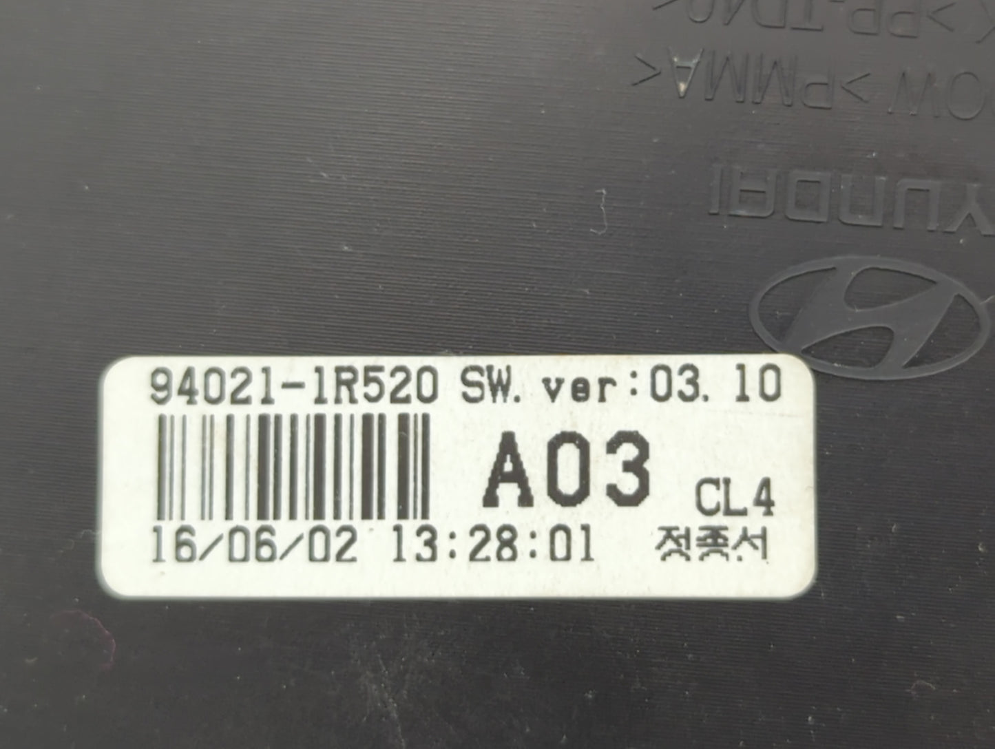2015-2017 Hyundai Accent Instrument Cluster Speedometer Gauges P/N:94021-1R520 Fits Fits 2015 2016 2017 OEM Used Auto Parts 