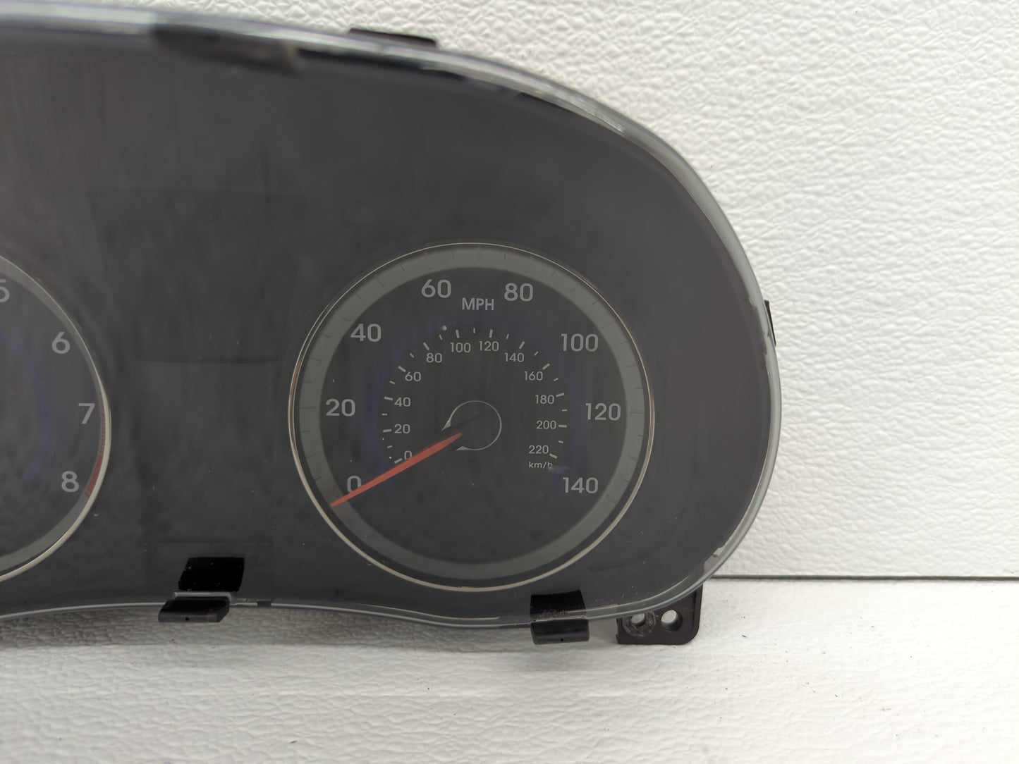 2015-2017 Hyundai Accent Instrument Cluster Speedometer Gauges P/N:94021-1R510 94021-1R500 Fits Fits 2015 2016 2017 OEM Used
