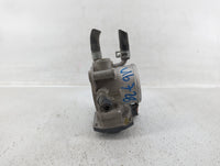 2012-2019 Hyundai Accent Throttle Body P/N:35100-2B300 Fits Fits 2012 2013 2014 2015 2016 2017 2018 2019 OEM Used Auto Parts