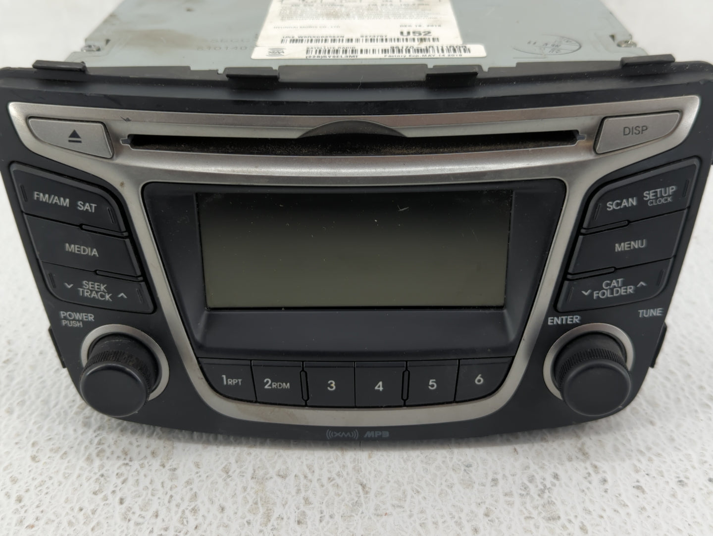 2015-2017 Hyundai Accent Am Fm Cd Player Radio Receiver - Oemusedautoparts1.com