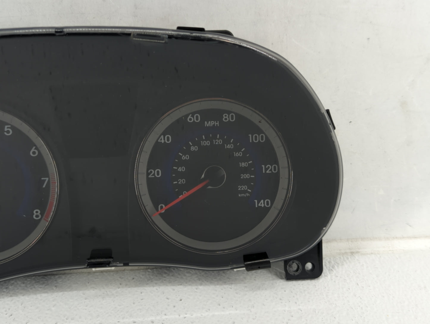 2015-2017 Hyundai Accent Instrument Cluster Speedometer Gauges P/N:94021-1R500 Fits Fits 2015 2016 2017 OEM Used Auto Parts 
