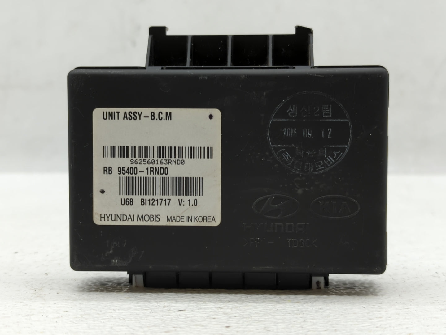 2015-2017 Hyundai Accent Chassis Control Module Ccm Bcm Body Control - Oemusedautoparts1.com