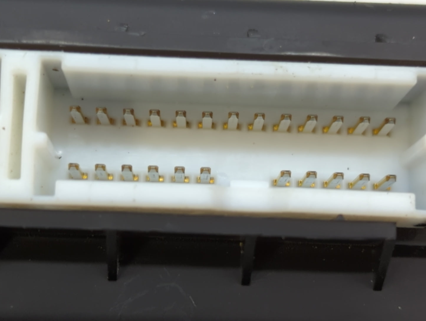 2015-2017 Hyundai Accent Chassis Control Module Ccm Bcm Body Control - Oemusedautoparts1.com