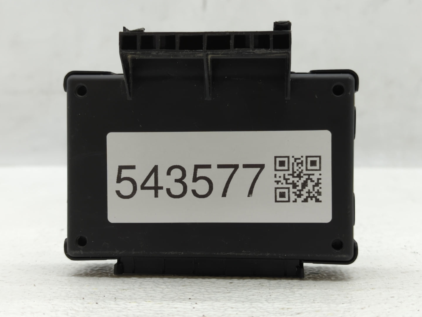2015-2017 Hyundai Accent Chassis Control Module Ccm Bcm Body Control - Oemusedautoparts1.com