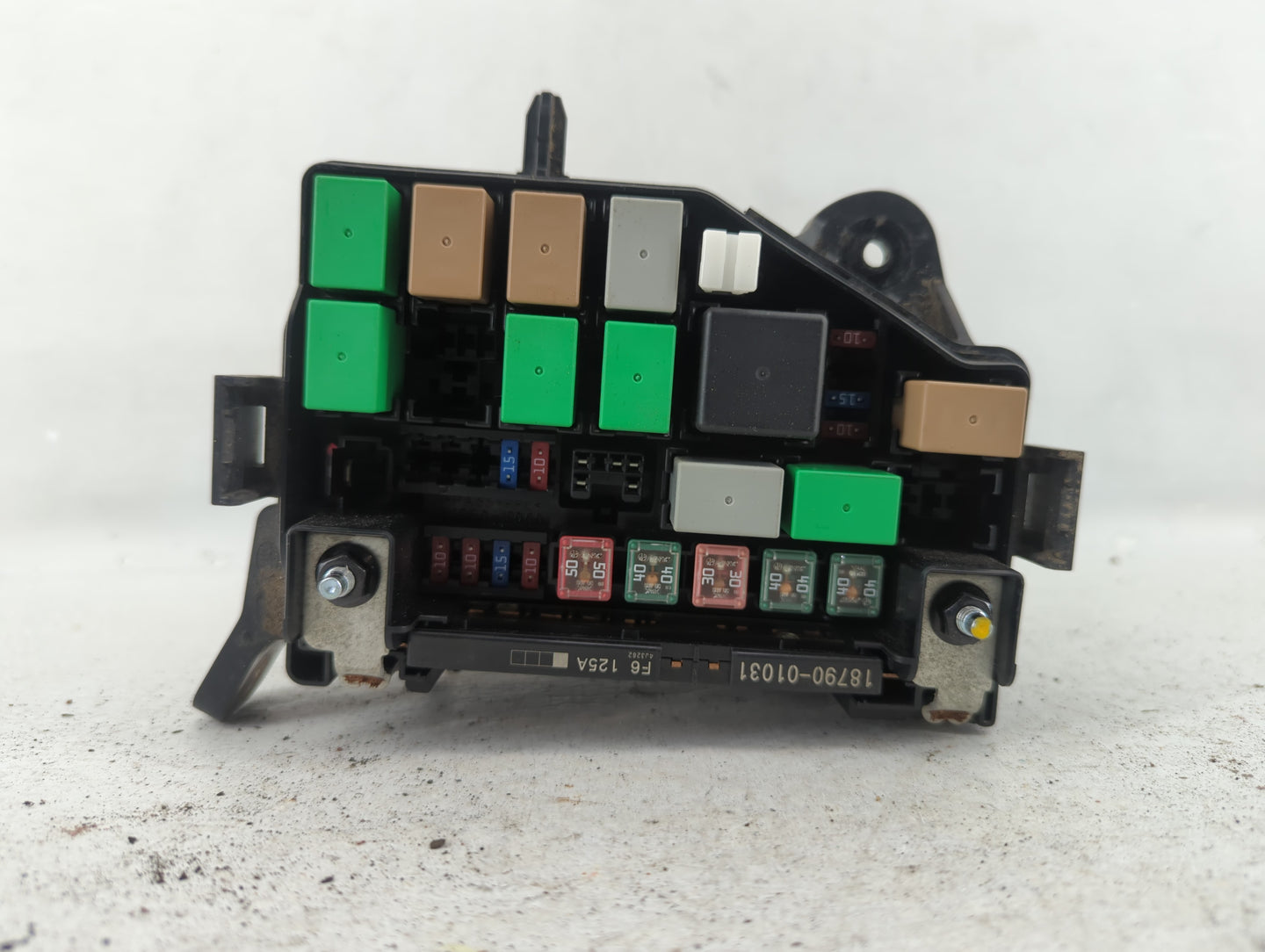 2015-2017 Hyundai Accent Fusebox Fuse Box Panel Relay Module P/N:91420-1R630 91420-1R710 Fits Fits 2015 2016 2017 OEM Used A