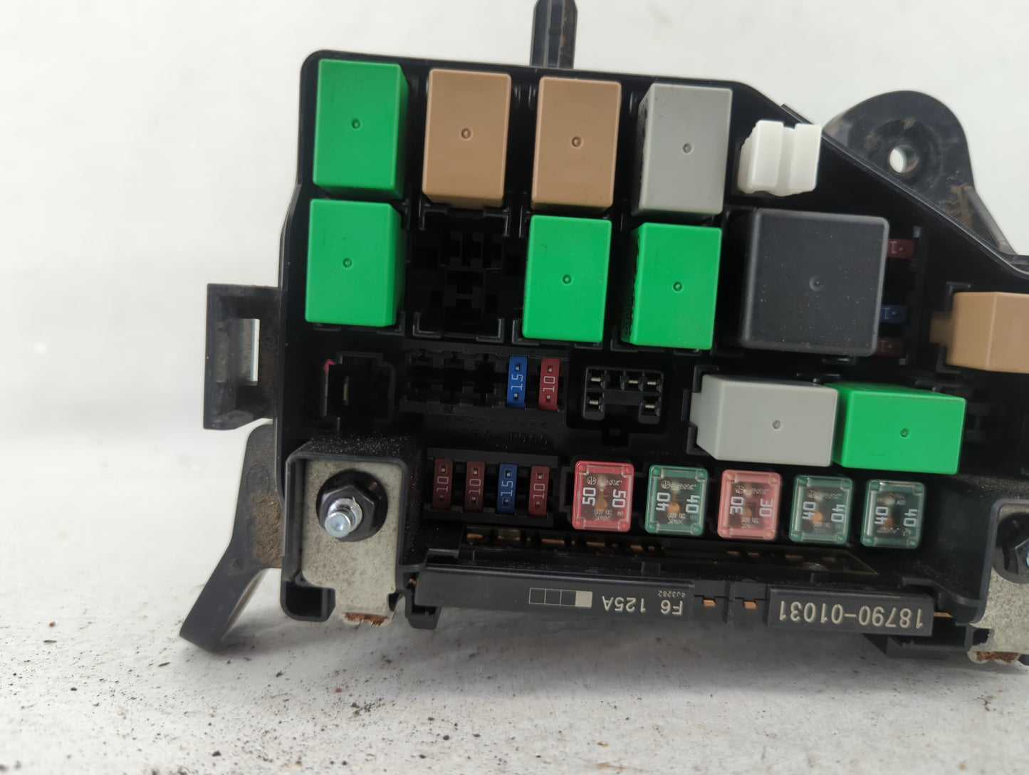 2015-2017 Hyundai Accent Fusebox Fuse Box Panel Relay Module P/N:91420-1R630 91420-1R710 Fits Fits 2015 2016 2017 OEM Used A