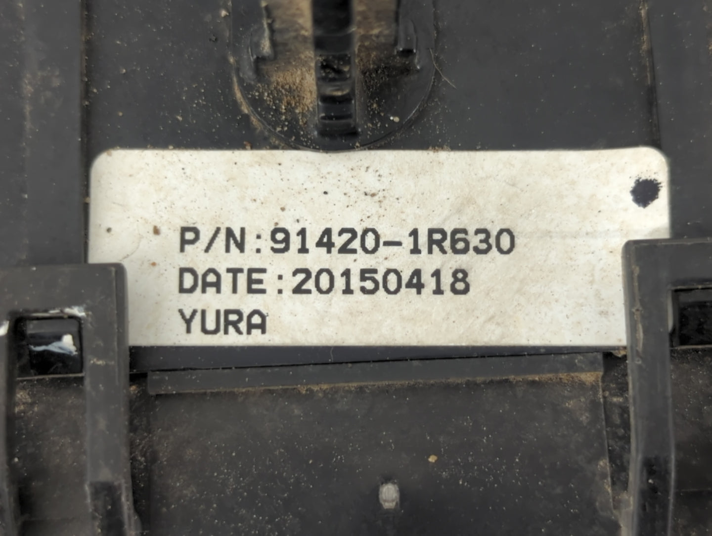 2015-2017 Hyundai Accent Fusebox Fuse Box Panel Relay Module P/N:91420-1R630 91420-1R710 Fits Fits 2015 2016 2017 OEM Used A