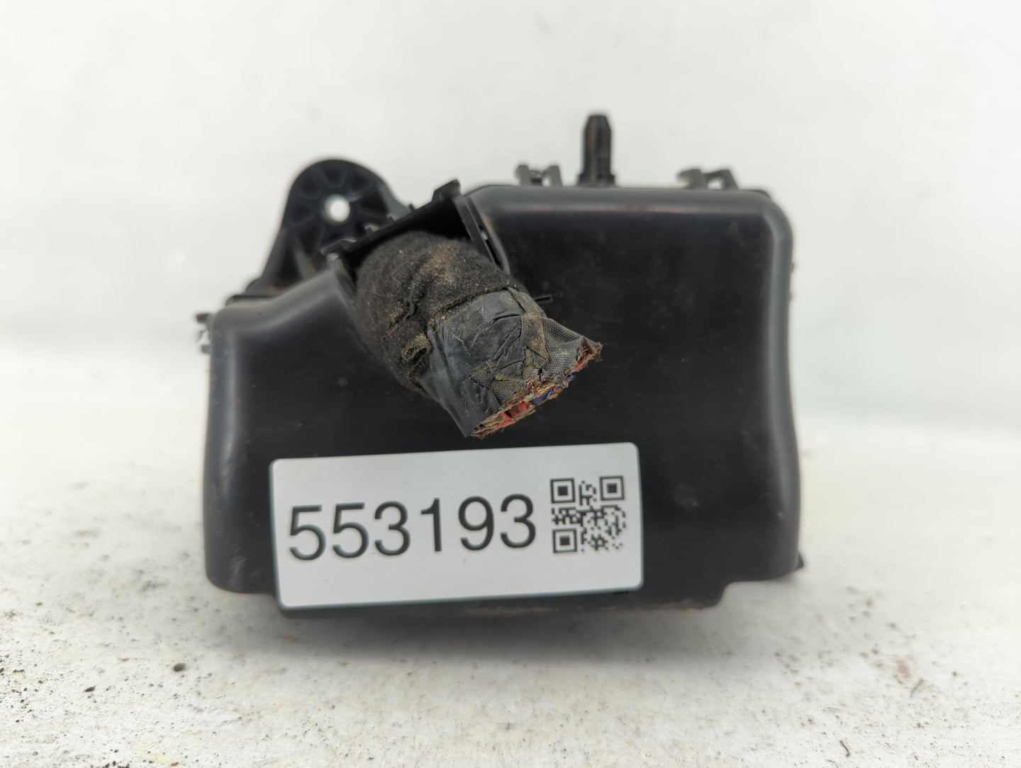 2015-2017 Hyundai Accent Fusebox Fuse Box Panel Relay Module P/N:91420-1R630 91420-1R710 Fits Fits 2015 2016 2017 OEM Used A