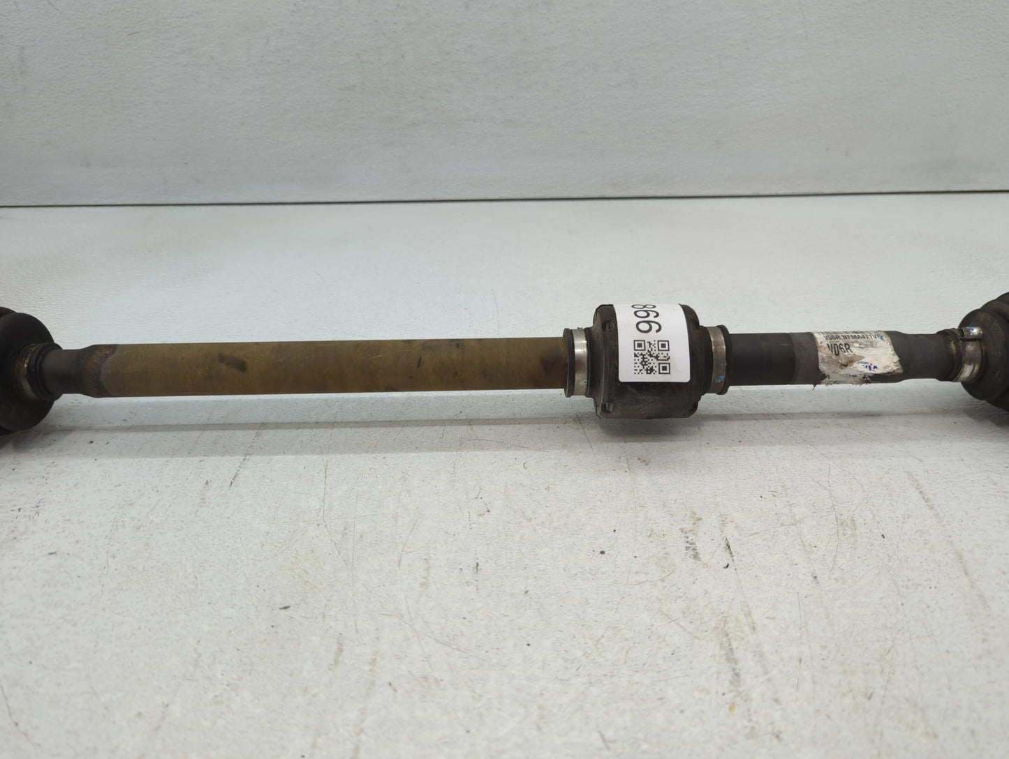 2012-2017 Hyundai Accent Axle Shaft Front Passenger Cv C/v - Oemusedautoparts1.com