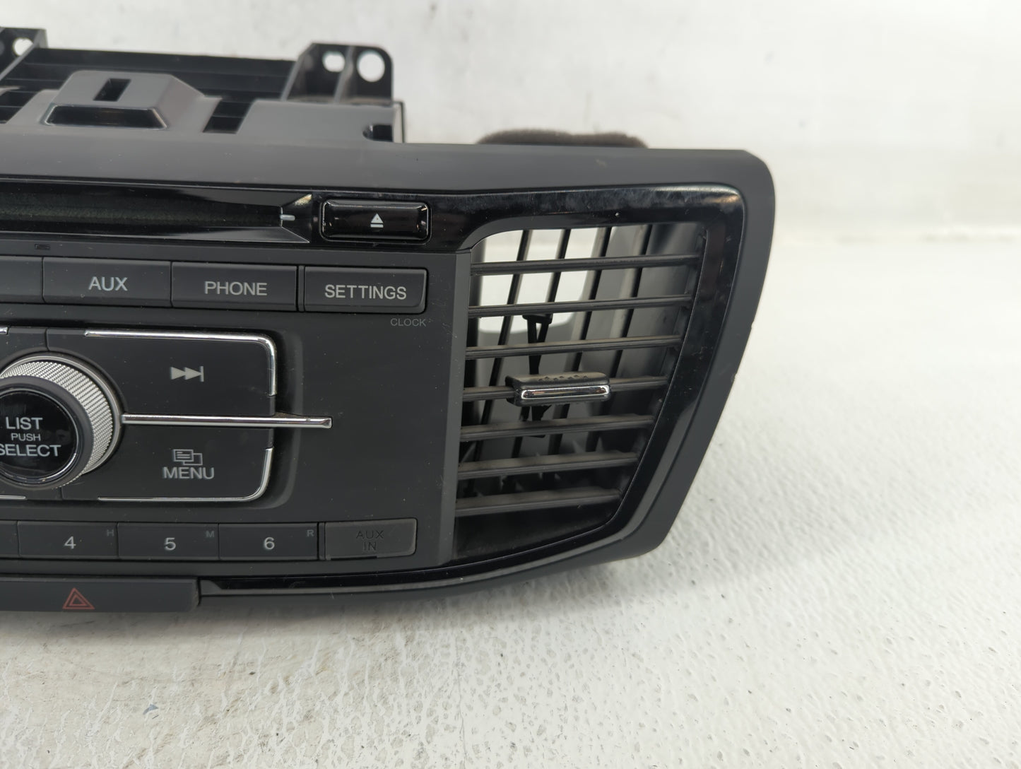 2017 Hyundai Accent Radio AM FM Cd Player Receiver Replacement P/N:39100-T2F-A200 Fits OEM Used Auto Parts - Oemusedautopart