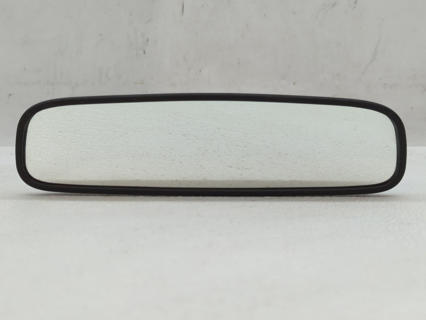 2012-2017 Hyundai Accent Interior Rear View Mirror Replacement OEM P/N:E13049873 Fits OEM Used Auto Parts - Oemusedautoparts