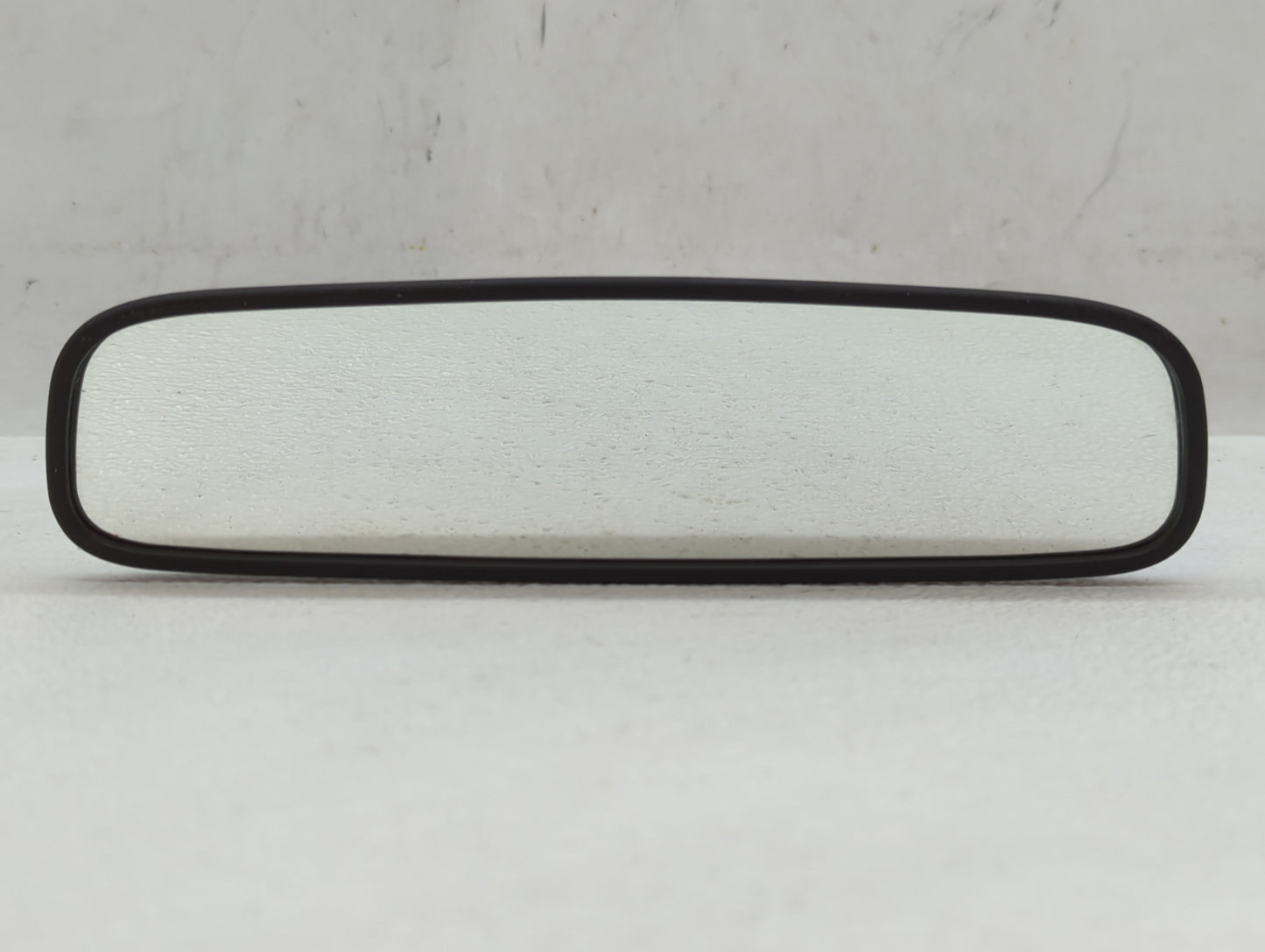 2012-2017 Hyundai Accent Interior Rear View Mirror Replacement OEM P/N:E13049873 Fits OEM Used Auto Parts - Oemusedautoparts