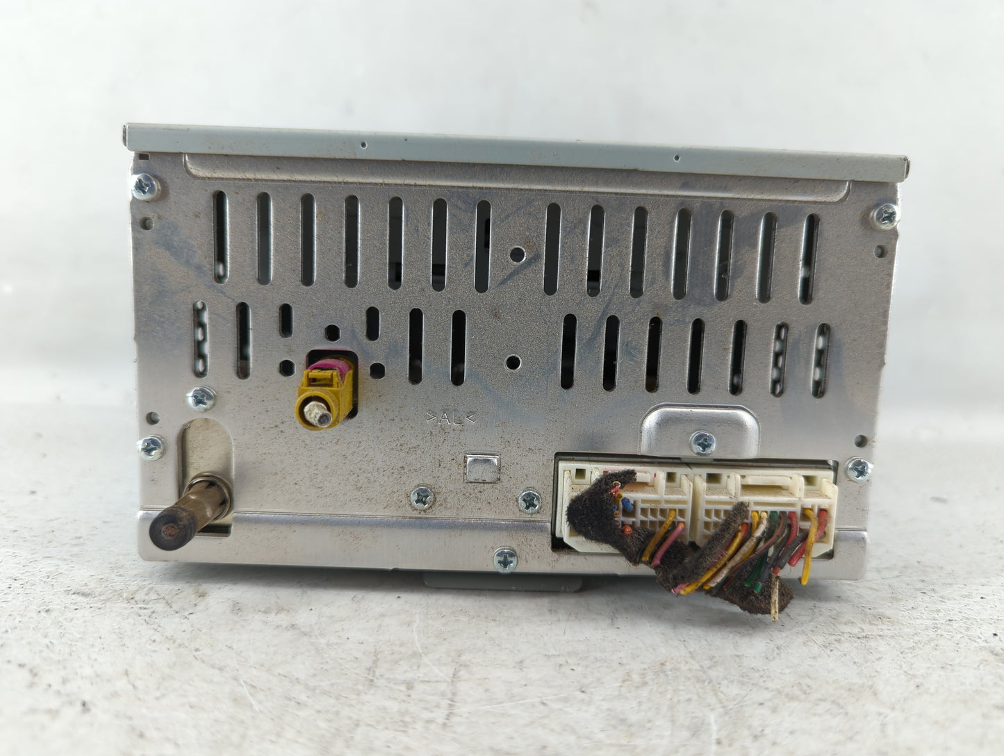 2015-2017 Hyundai Accent Am Fm Cd Player Radio Receiver - Oemusedautoparts1.com