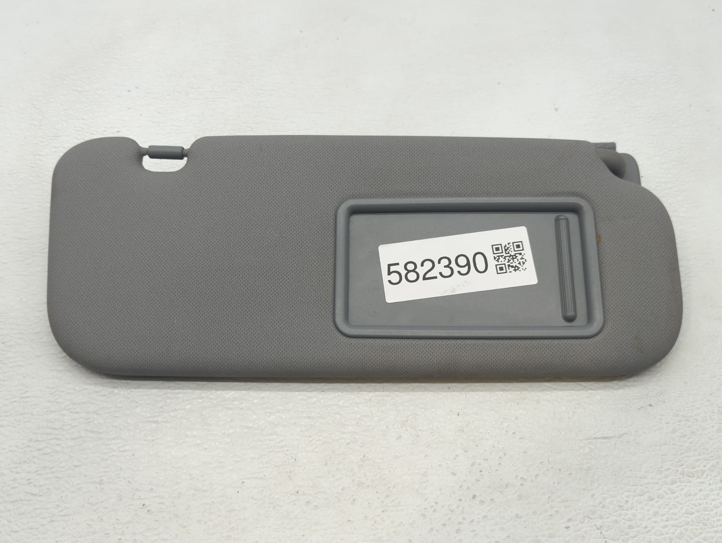 2014-2017 Hyundai Accent Sun Visor Shade Replacement Passenger Right Mirror Fits Fits 2014 2015 2016 2017 OEM Used Auto Part