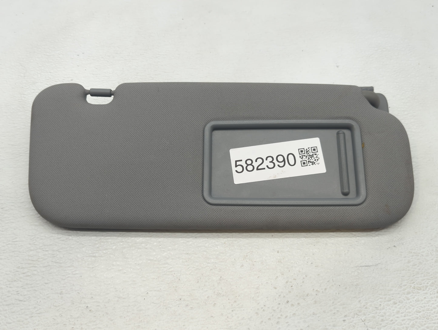 2014-2017 Hyundai Accent Sun Visor Shade Replacement Passenger Right Mirror Fits Fits 2014 2015 2016 2017 OEM Used Auto Part
