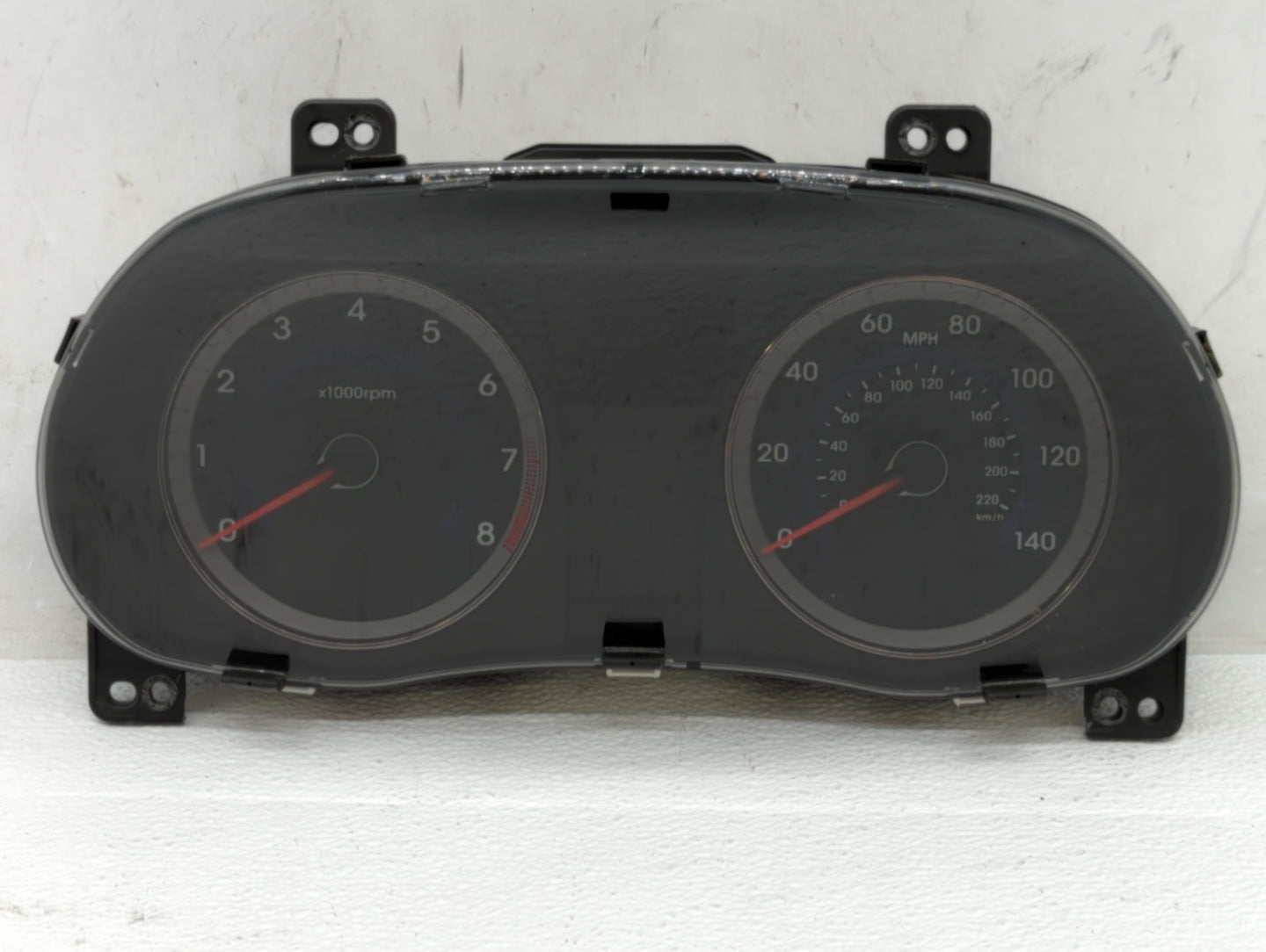 2015-2017 Hyundai Accent Instrument Cluster Speedometer Gauges P/N:94021-1R500 Fits Fits 2015 2016 2017 OEM Used Auto Parts 