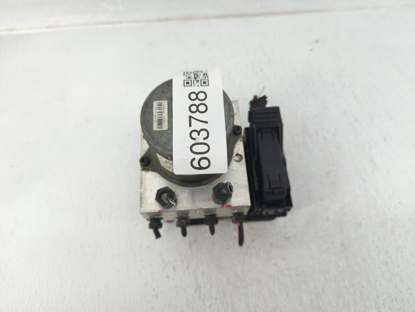 2015-2017 Hyundai Accent ABS Pump Control Module Replacement Fits Fits 2015 2016 2017 OEM Used Auto Parts - Oemusedautoparts