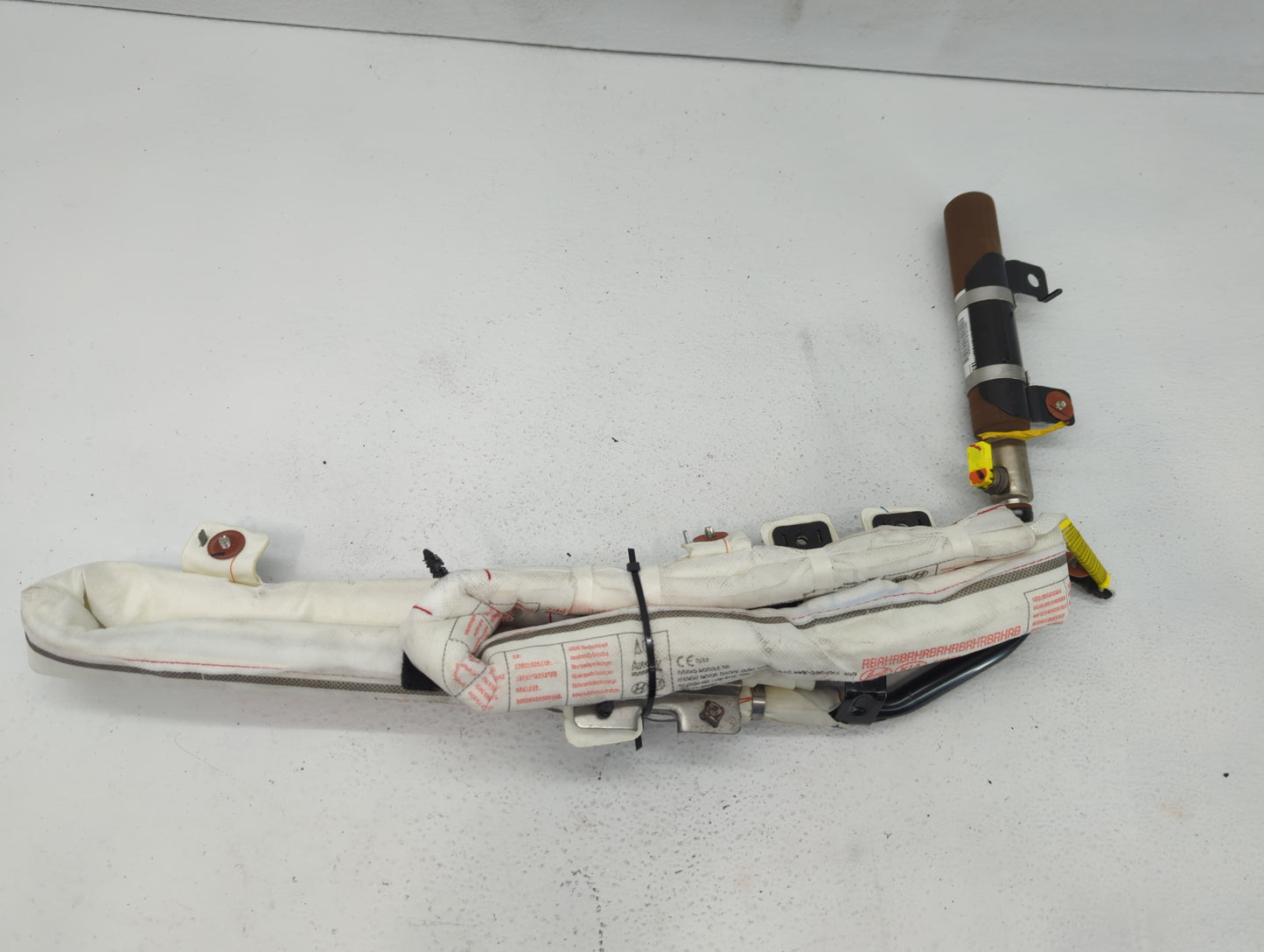 2015-2017 Hyundai Accent Air Bag Passenger Right Dashboard Oem - Oemusedautoparts1.com