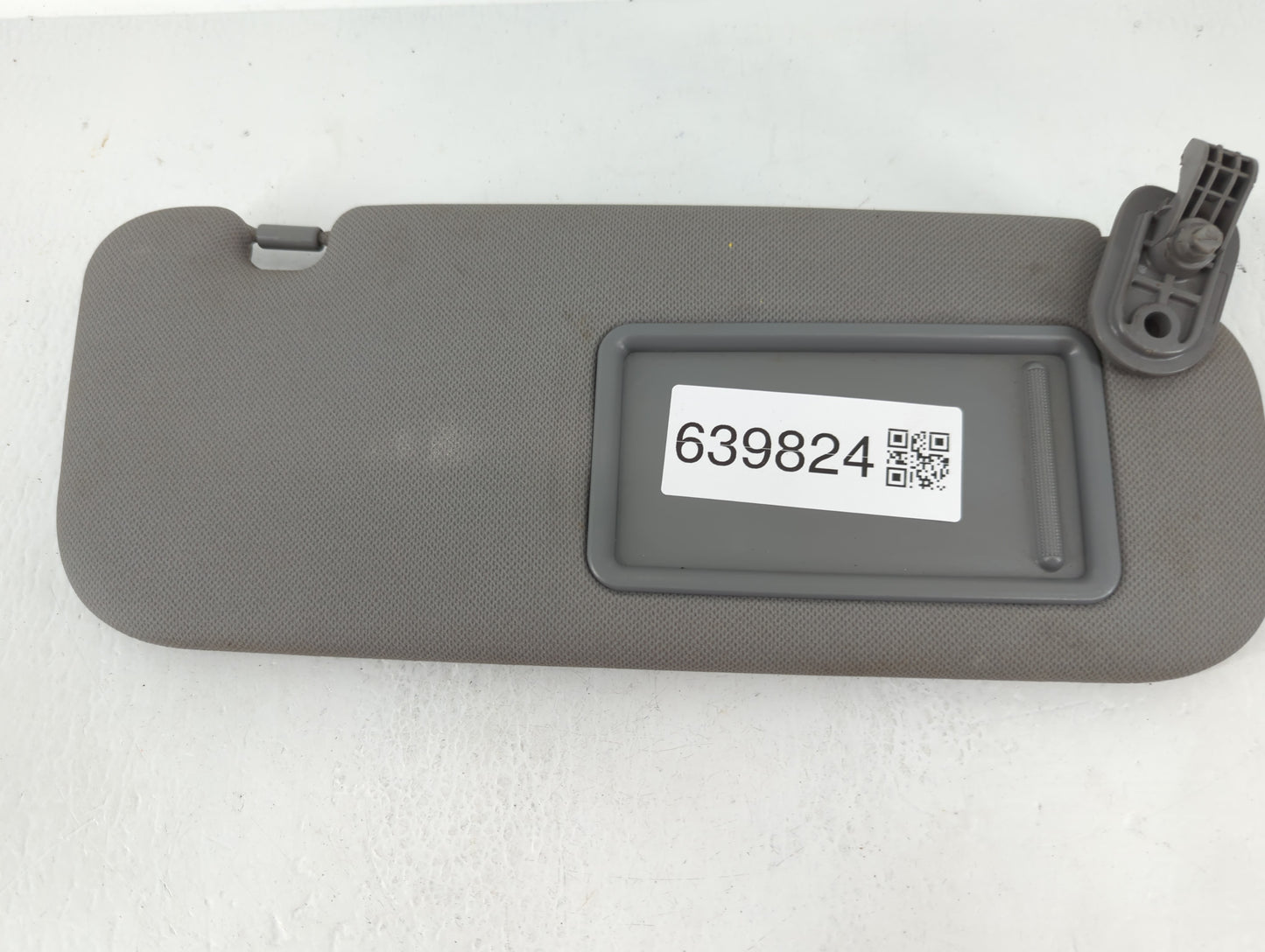 2014-2017 Hyundai Accent Sun Visor Shade Replacement Passenger Right Mirror Fits Fits 2014 2015 2016 2017 OEM Used Auto Part
