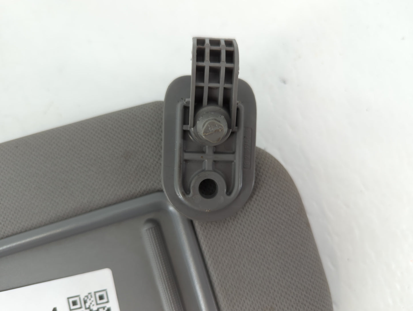 2014-2017 Hyundai Accent Sun Visor Shade Replacement Passenger Right Mirror Fits Fits 2014 2015 2016 2017 OEM Used Auto Part