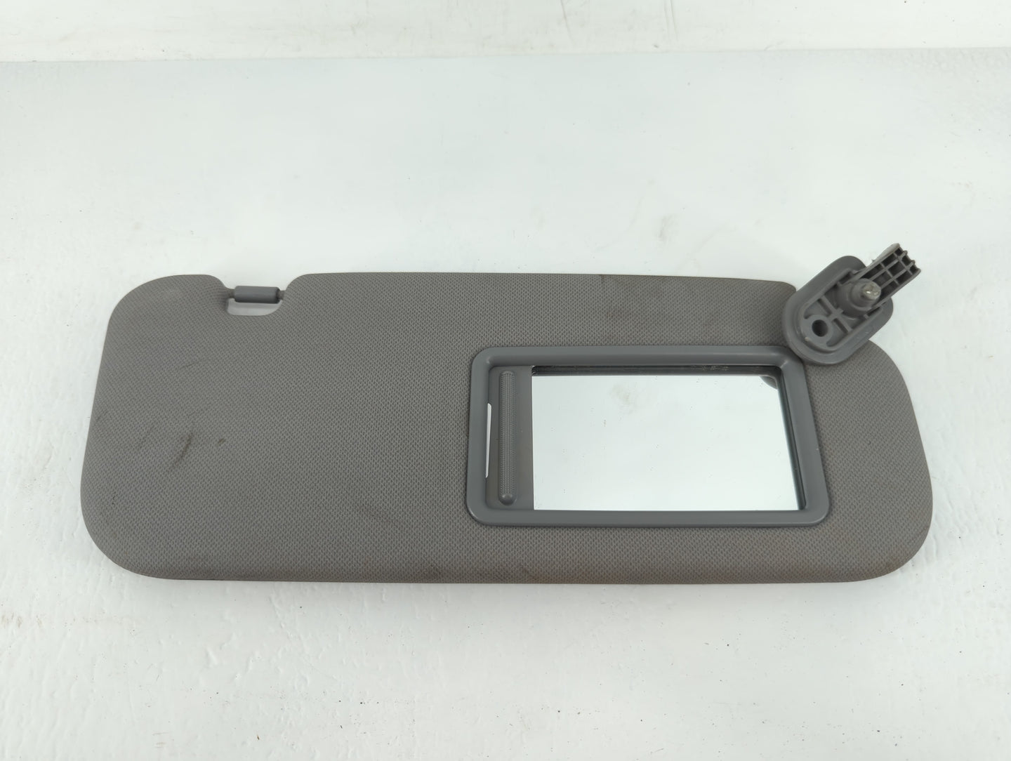 2014-2017 Hyundai Accent Sun Visor Shade Replacement Passenger Right Mirror Fits Fits 2014 2015 2016 2017 OEM Used Auto Part