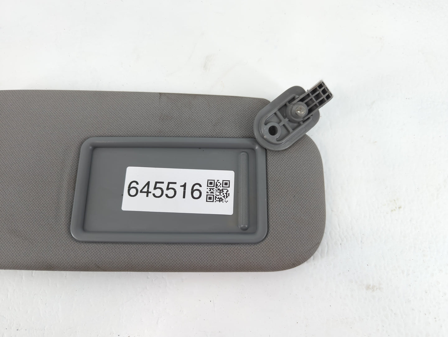 2014-2017 Hyundai Accent Sun Visor Shade Replacement Passenger Right Mirror Fits Fits 2014 2015 2016 2017 OEM Used Auto Part