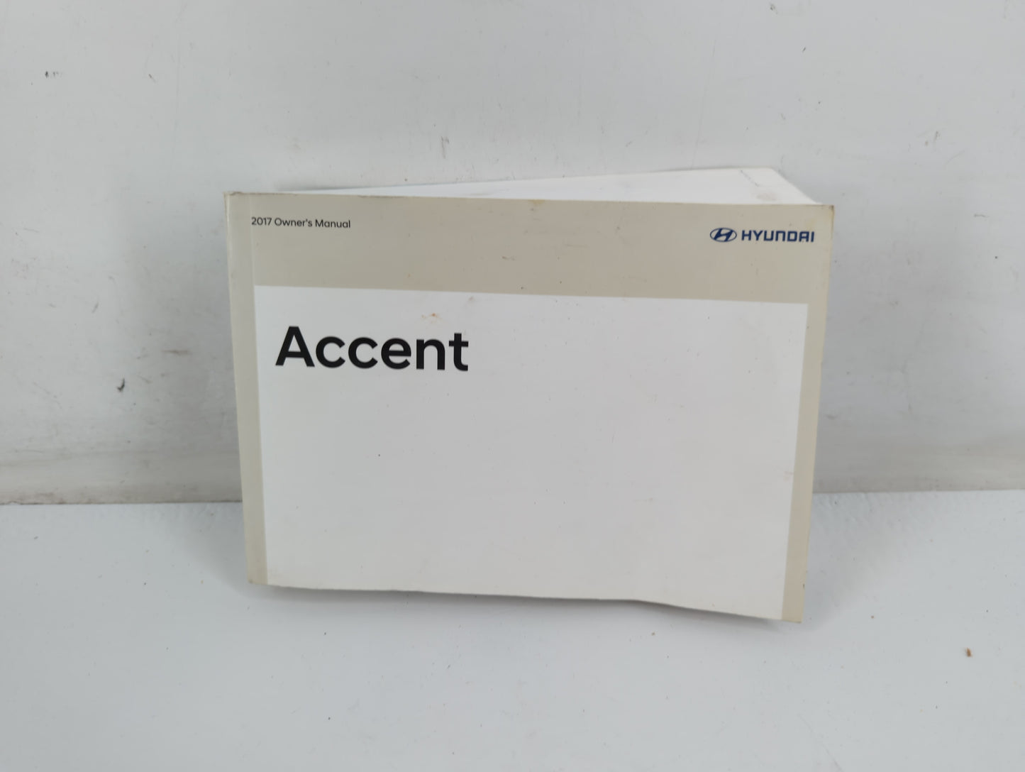 2017 Hyundai Accent Owners Manual Book Guide P/N:H1RO-EC75E OEM Used Auto Parts - Oemusedautoparts1.com