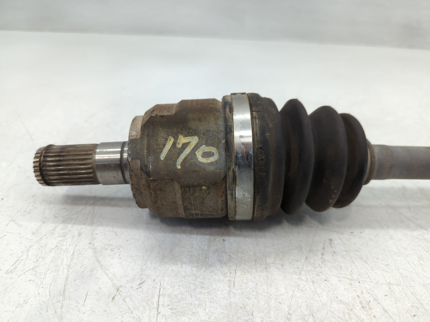 2012-2017 Hyundai Accent Axle Shaft Front Driver Cv C/v - Oemusedautoparts1.com