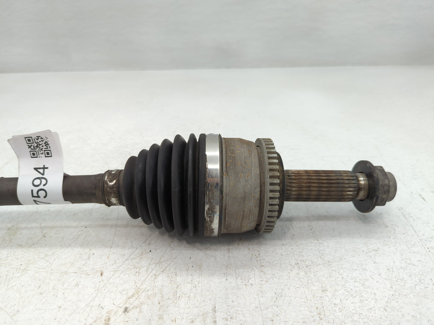 2012-2017 Hyundai Accent Axle Shaft Front Driver Cv C/v - Oemusedautoparts1.com
