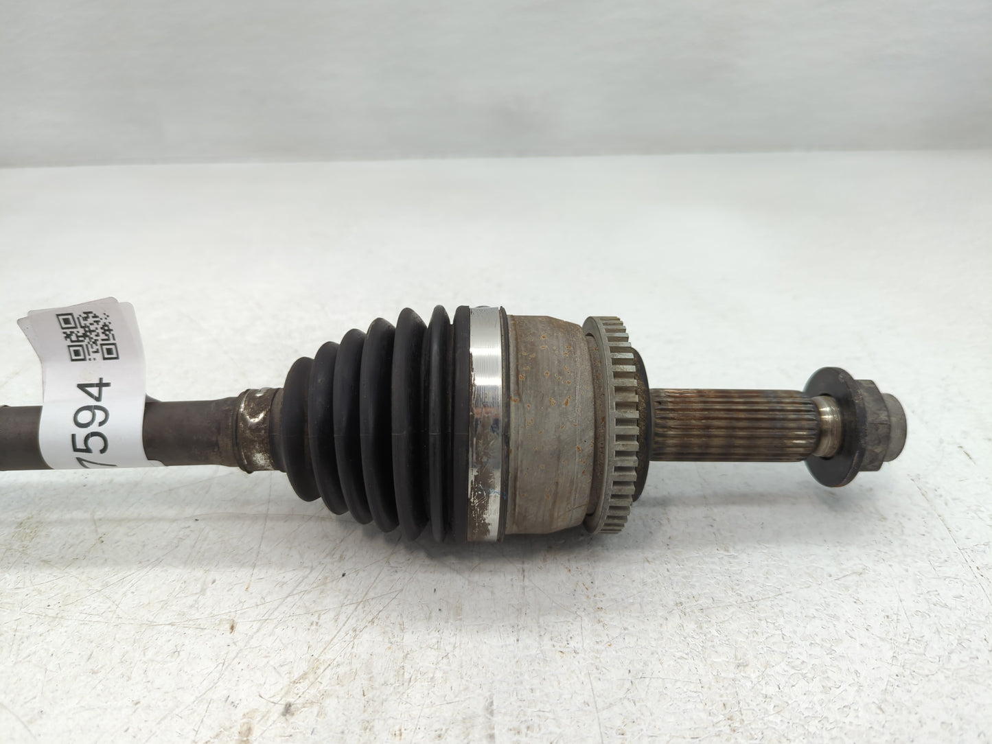 2012-2017 Hyundai Accent Axle Shaft Front Driver Cv C/v - Oemusedautoparts1.com
