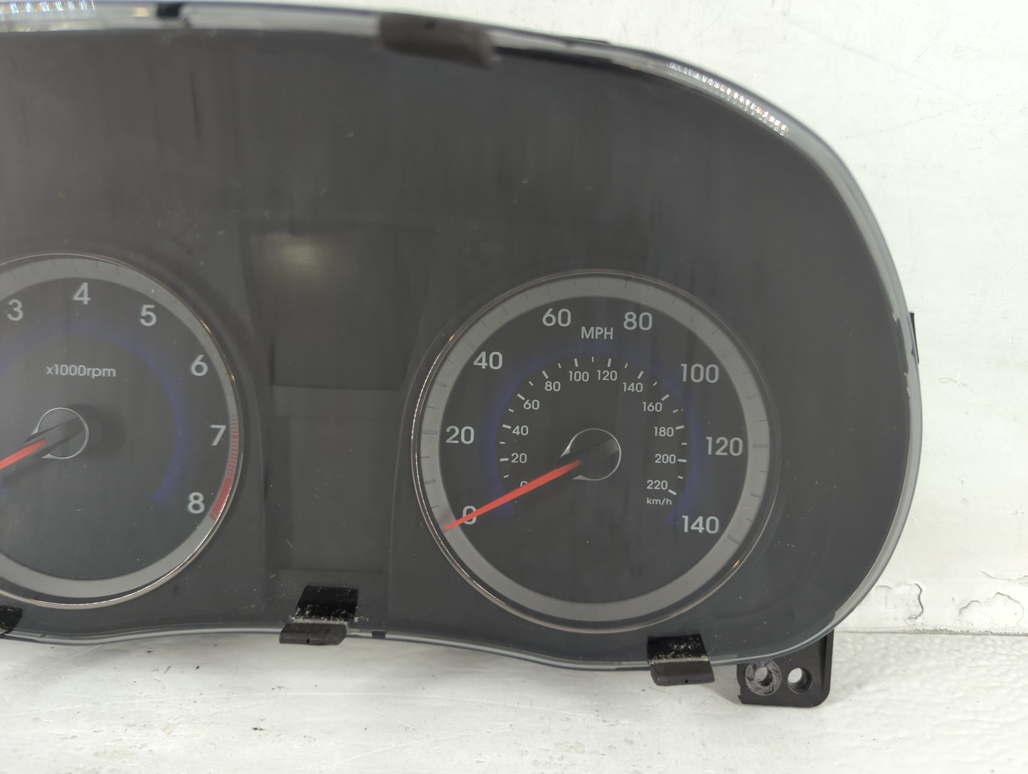 2015-2017 Hyundai Accent Instrument Cluster Speedometer Gauges P/N:94021-1R500 Fits Fits 2015 2016 2017 OEM Used Auto Parts 
