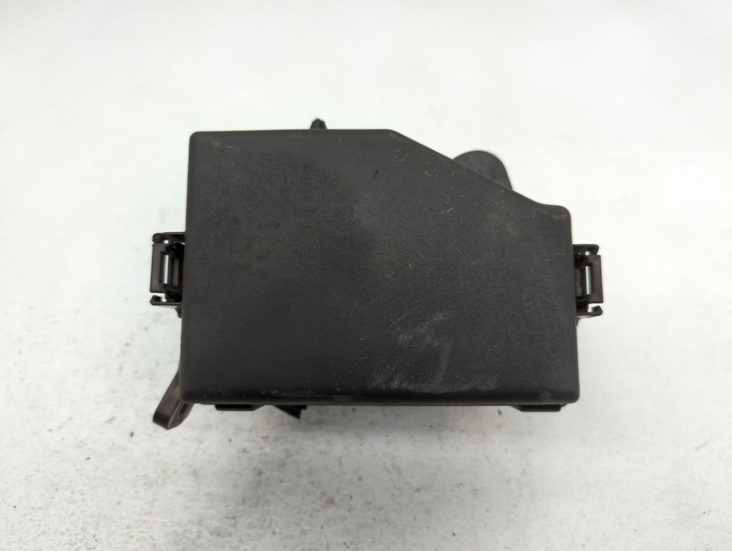 2015-2017 Hyundai Accent Fusebox Fuse Box Panel Relay Module P/N:1606242050 91420-1R580 Fits Fits 2015 2016 2017 OEM Used Au