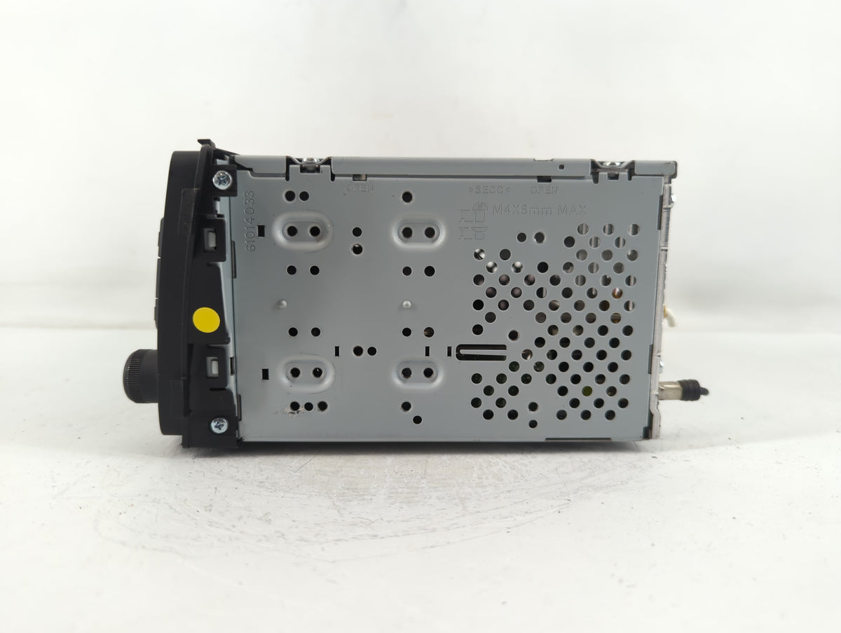 2015-2017 Hyundai Accent Am Fm Cd Player Radio Receiver 761192 - Oemusedautoparts1.com
