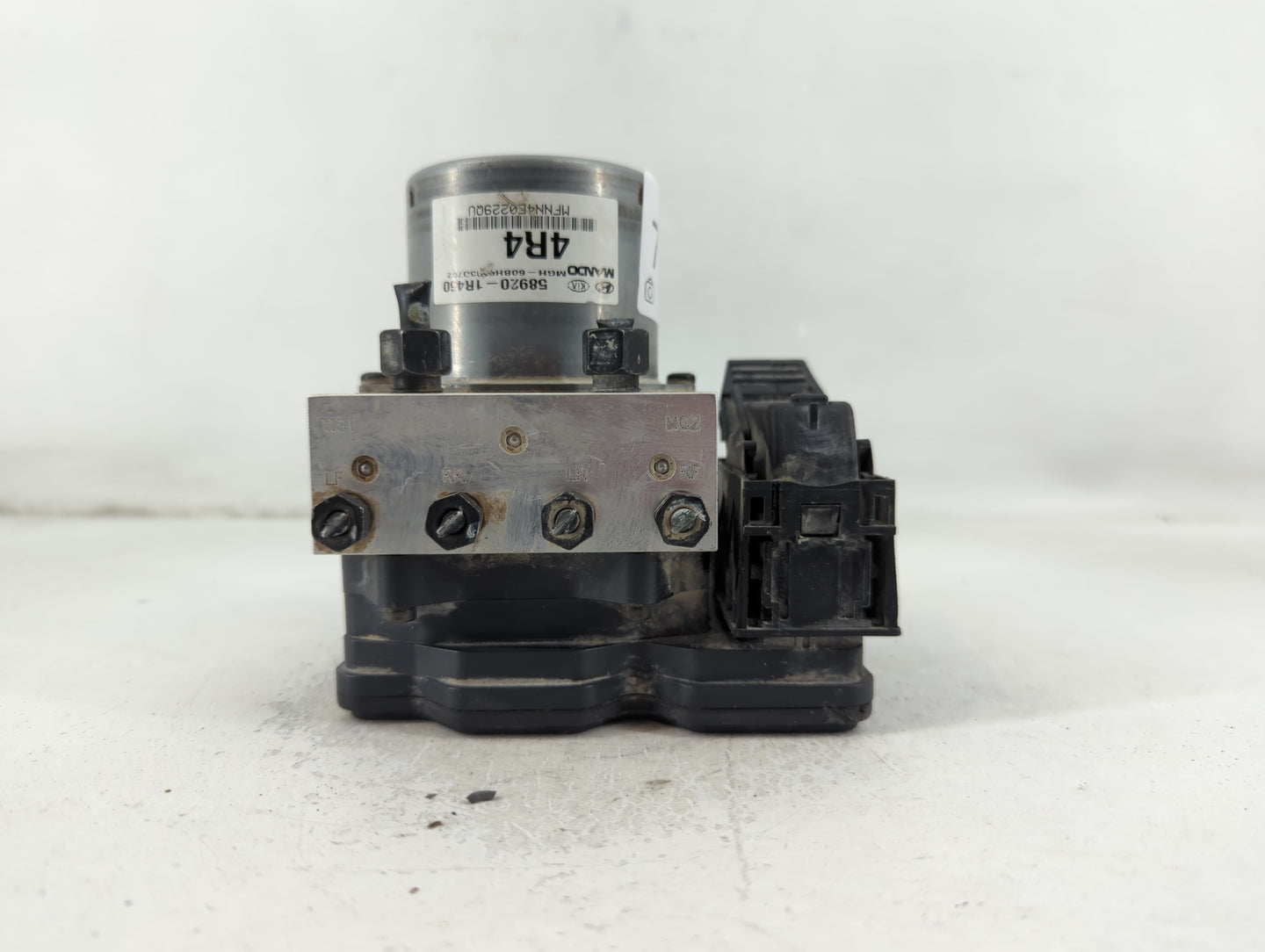 2015-2017 Hyundai Accent ABS Pump Control Module Replacement P/N:58920-1R460 Fits Fits 2015 2016 2017 OEM Used Auto Parts - 